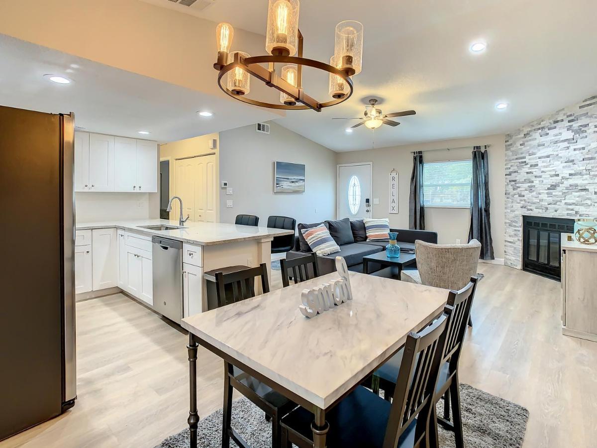 فيلا Crown Jewel Of Clearwater 10-15 Min To Beach 5 Min To St Pete Airport المظهر الخارجي الصورة
